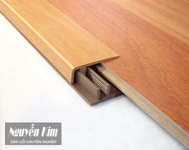 nẹp nhựa ván sàn gỗ