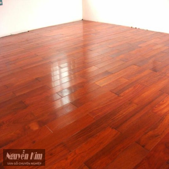 Sàn gỗ Hương Nam Phi - Hương Đỏ giá rẻ tại sàn gỗ Nguyễn Kim