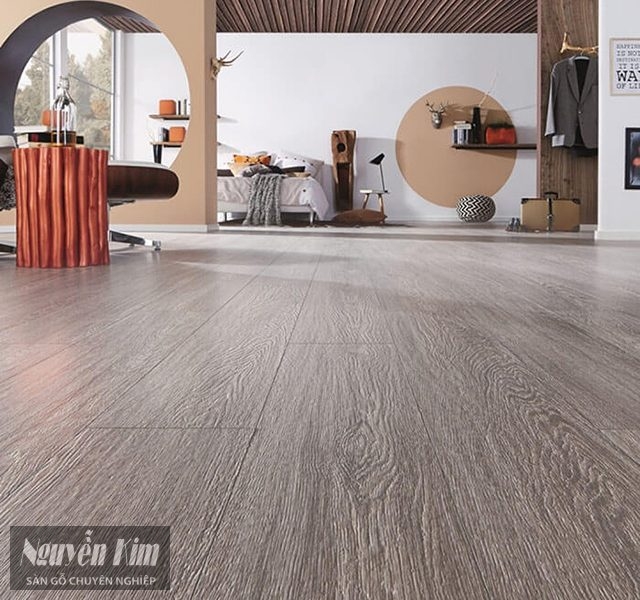 giá sàn gỗ công nghiệp chịu nước