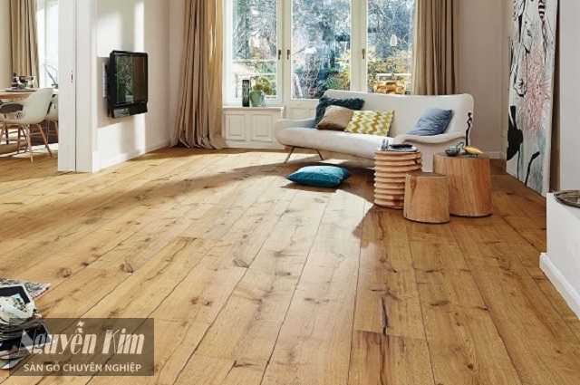 Sàn gỗ công nghiệp có những loại bề mặt nào 3